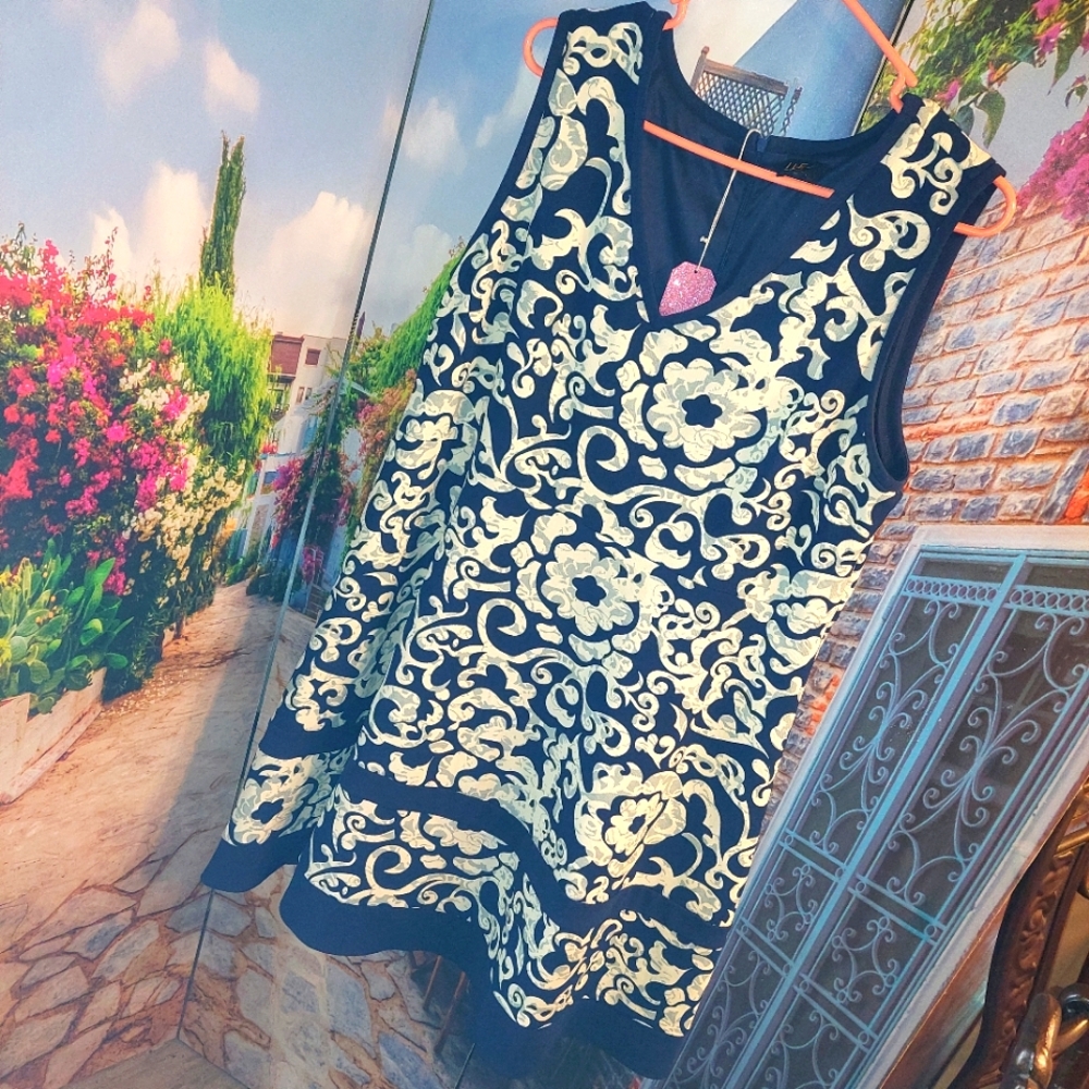 ILE Tank Dress Scallop Designs - Picture 6 of 7